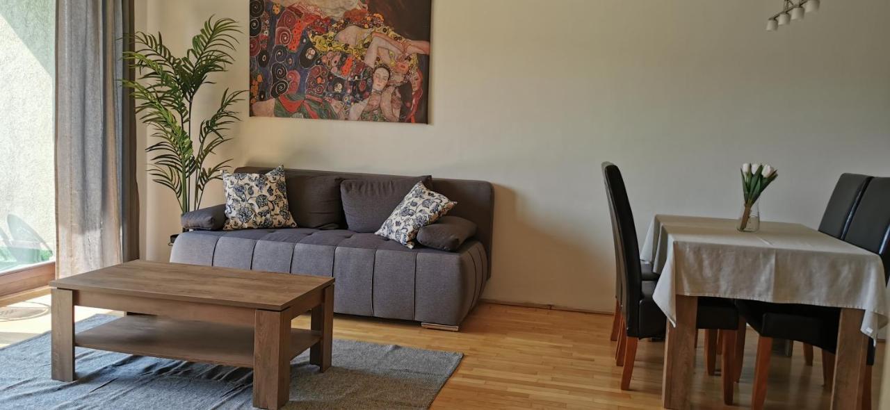 Kazinczy 52 B Apartment ブダペスト エクステリア 写真
